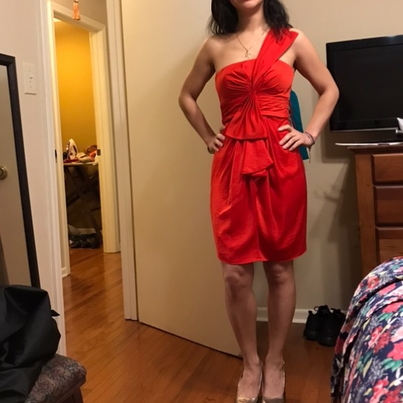 BCBGMaxAzria Dresses & Skirts - BCBG red one shoulder cocktail dress